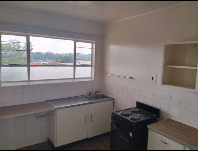 2 BEDROOM PROPERTY TO RENT IN FLORIDA